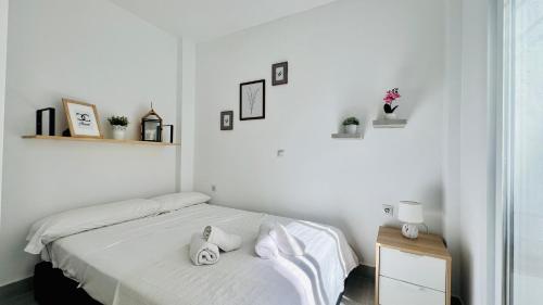 Modern Central Apartment - South Costa, Nerja