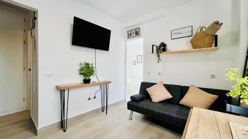 Modern Central Apartment - South Costa, Nerja