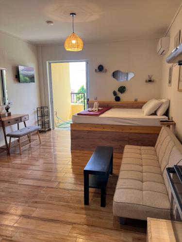 Nafsika’s Apartment 1