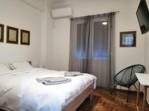 Kipseli Dreams Stylish Apt, AC, WiFi