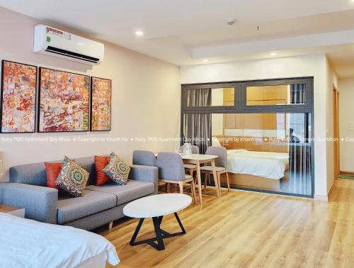 Postel nebo postele na pokoji v ubytování TMS Apartments Quy Nhơn