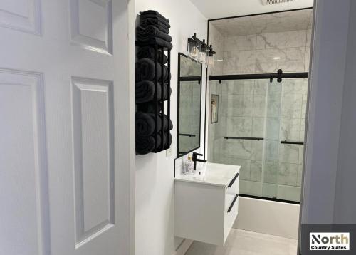Ένα μπάνιο στο Newly Renovated - Luxury