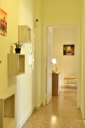 The Sunny House of Rome