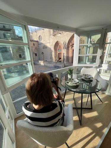 Abrazo a la Catedral by Unique Rooms