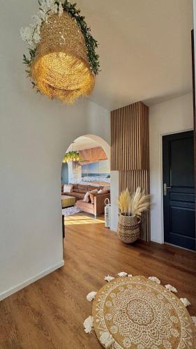 Η κουζίνα ή μικρή κουζίνα στο Beautiful chic villa with pool in cannes