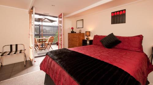 Anndion Lodge Motel & Conference Centreにあるベッド