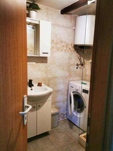 Attica Apartment