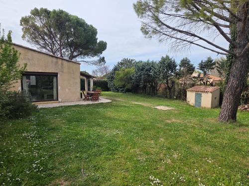 Maison à Aix-en-Provence avec grand jardin