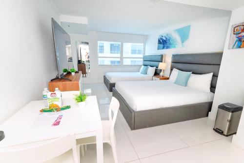 SeaStays Apartmentsにあるシーティングエリア