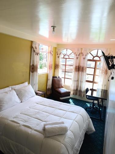 Katil atau katil-katil dalam bilik di Hotel Summita