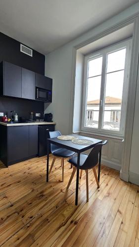 Photo de la galerie de l'établissement Le Vercingétorix 3 #Confort#Parking, à Aubière