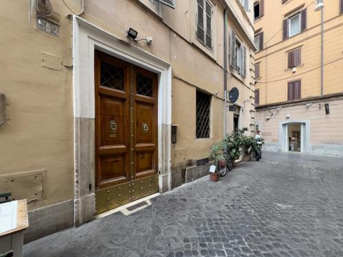 Chasing the Stars Spanish Steps Boutique Suite