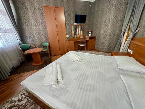 Llit o llits en una habitació de COMFORT iNN