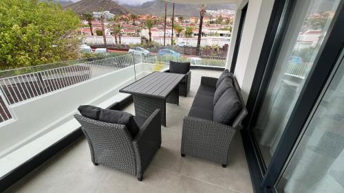 Atlantic Home - Three-Bedroom Premium Apartment