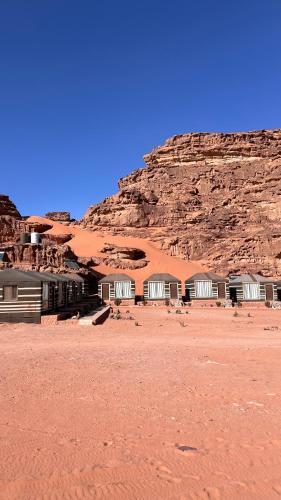 Gambar di galeri bagi Wadi Rum Moon di Wadi Rum