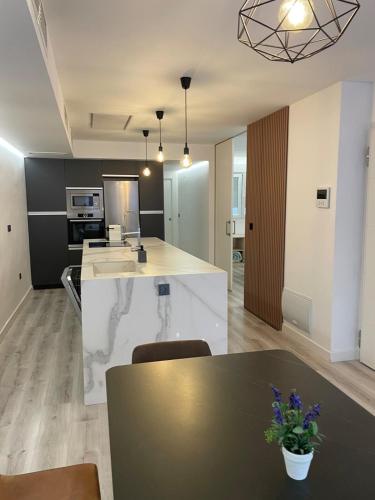 Alicante City Suite 2