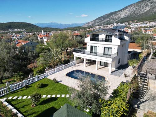Γενική θέα στο βουνό ή θέα στο βουνό από  αυτή η βίλα