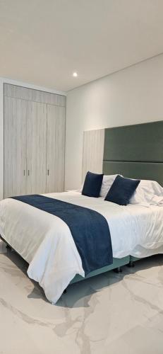 Postel nebo postele na pokoji v ubytování Hermoso apartamento en Pozos Colorados Santa Marta