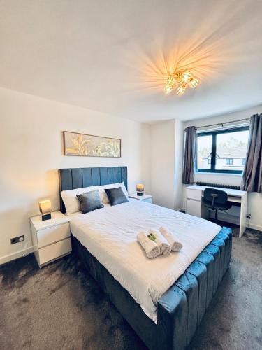 Luxury 5BR Stay With City Access photo 92