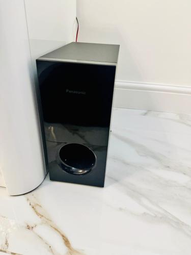 Luxury 5BR Stay With City Access photo 102