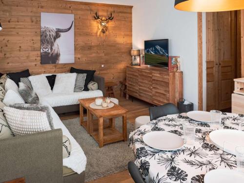 Photo de la galerie de l'établissement Confort moderne à Val Thorens – 5 pers, skis aux pieds, quartier calme - FR-1-637-87, à Val Thorens