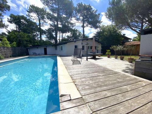 Villa plain-pied avec piscine et jardin arboré à Lège-Cap-Ferret - FR-1-736-59
