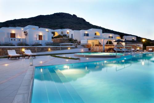 Swimmingpoolen hos eller tæt på Hotel Mediterranean
