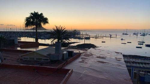 B-Rent Bluemarlin Boutique Sea view