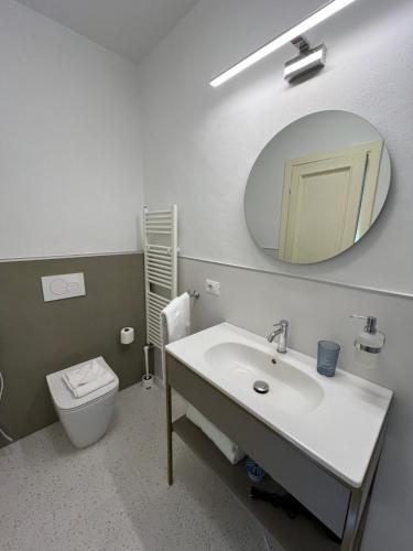 Koupelna v ubytování Hotel Duca D'Aosta