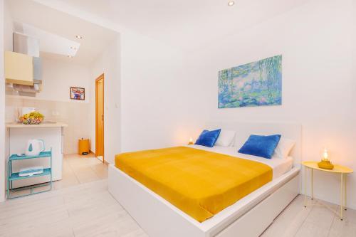 Bis Studio Apartment 4