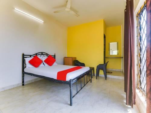 Katil atau katil-katil dalam bilik di Hotel O Madan Motels