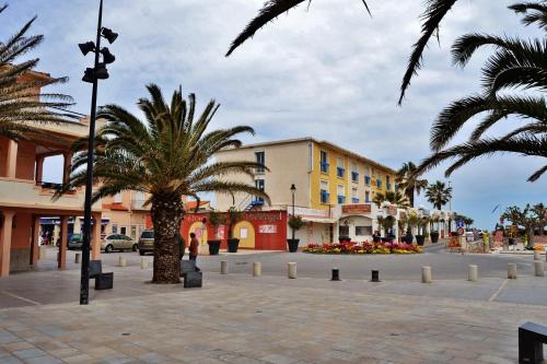 Maison climatisée Plage à 100 m Proche du Lydia