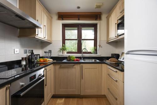 Dapur atau dapur kecil di Hustyn Lodges