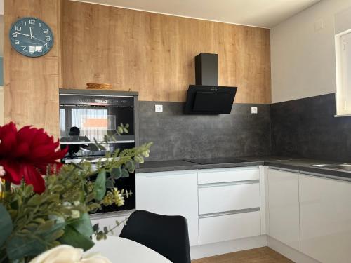 Blue Breeze Apartments