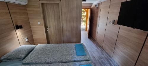 EL PASO chata B1 - B5 v areáli kúpaliska