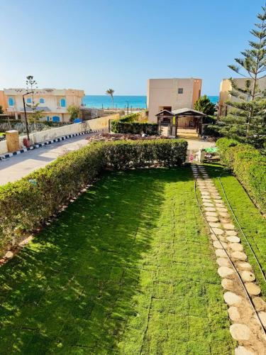 North coast Villa 2nd row from beach with 4 master rooms and 200m Garden standalone - Families only