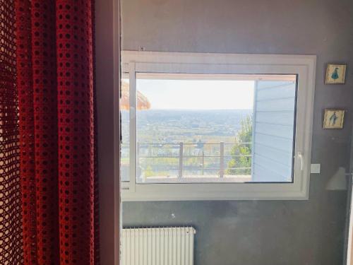 Photo de la galerie de l'établissement Maison Bleue Panorama - Vue imprenable sur Rouen - 381, à Rouen