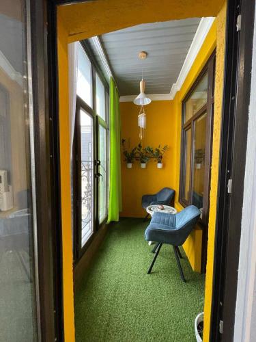 Centrum Residence 2-bedroom on Turusbekova 9