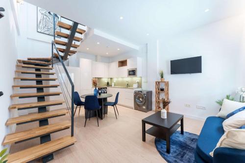 Stylish 3BD with Rooftop Jacuzzi - Las Artes