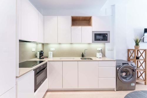 Stylish 3BD with Rooftop Jacuzzi - Las Artes