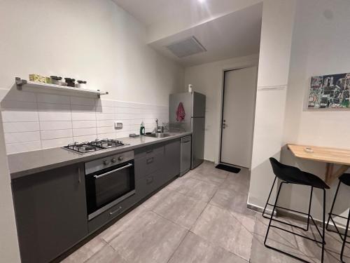 Η κουζίνα ή μικρή κουζίνα στο Boutique Apt 1 by Rothschild