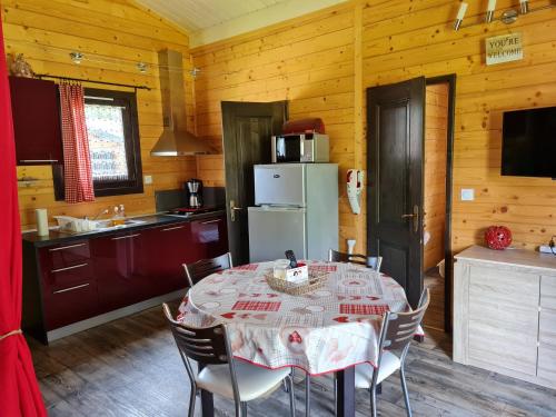 Η κουζίνα ή μικρή κουζίνα στο Chalet Bellevue