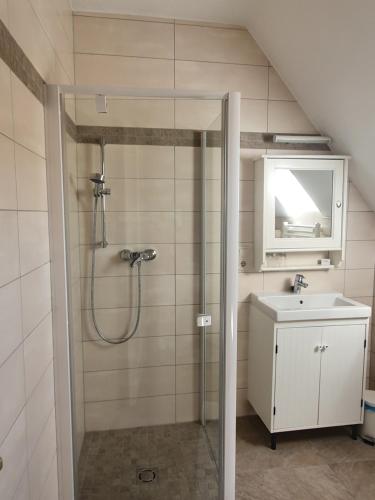 Koupelna v ubytování Huber Panzió