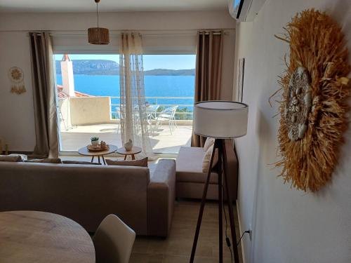Asterias gold apartment
