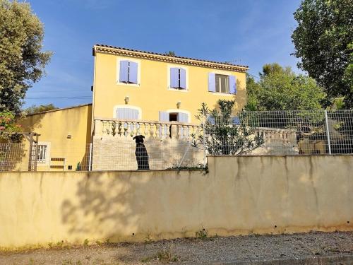 Maison 120m2 terrain de 700m2 clôturé