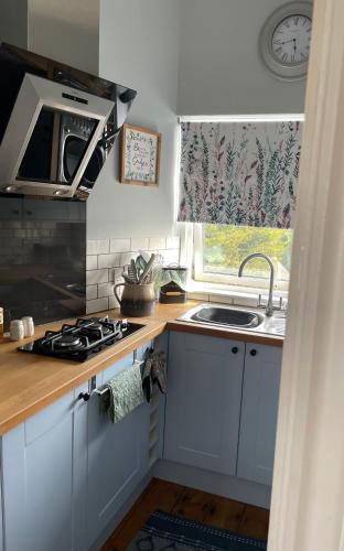 Dapur atau dapur kecil di The Dairy Flat