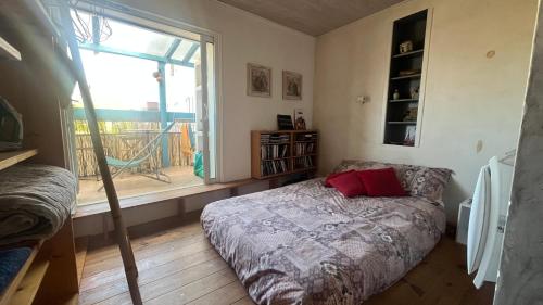 Postel nebo postele na pokoji v ubytování Appartement terrasse proche vieux-port