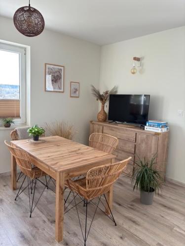 Apartamenty na Wzgórzu Boho 1- Jacuzzi, sauna, survival, free parking