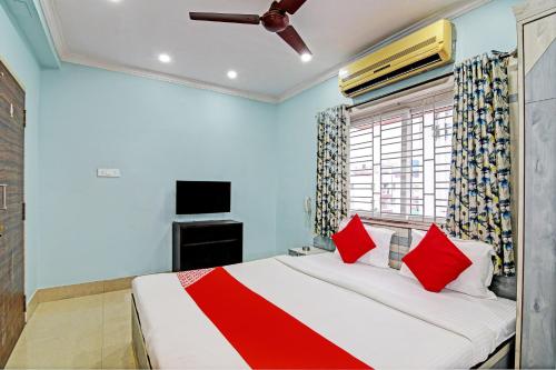 Postel nebo postele na pokoji v ubytování Hotel O Annapurna Plaza