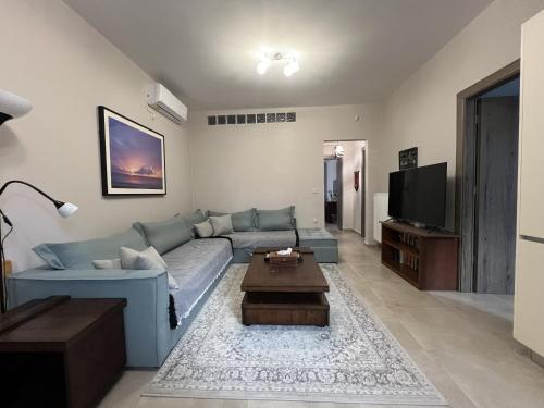 Artemis Guesthouse